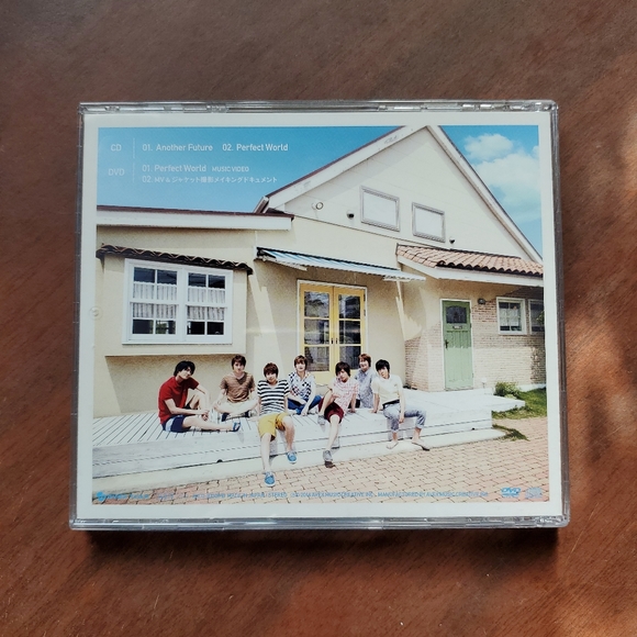 Kis-My-Ft2 - Another Future single with music video DVD - Picture 2 of 4